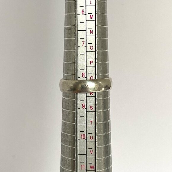 Sterling Silver 925 Dainty Minimalist 8MM Oval Moonstone Band Ring Sz 8.25 - Picture 9 of 16